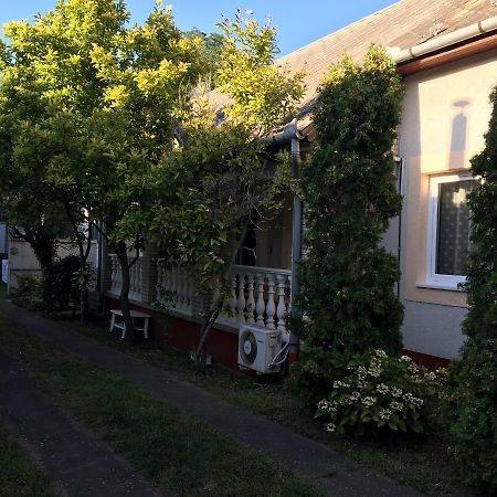 Stella Apartman Дебрецен Экстерьер фото