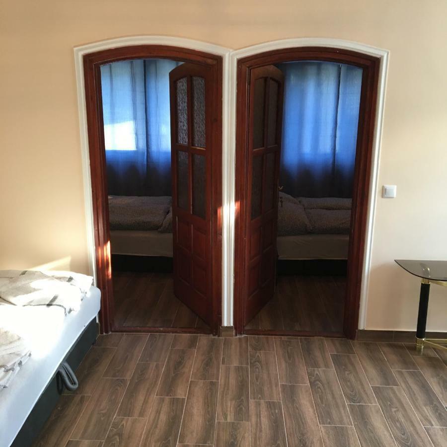 Stella Apartman Дебрецен Экстерьер фото
